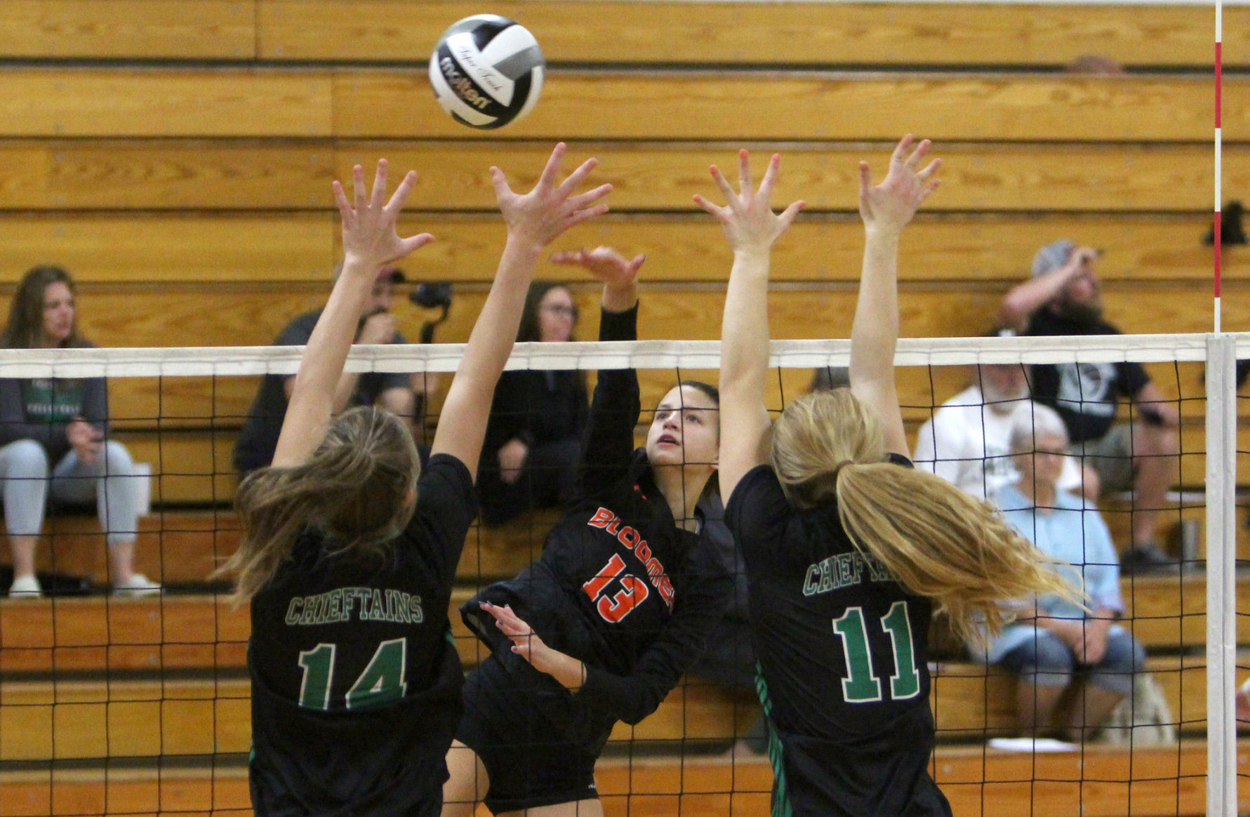 Bloomer volleyball invitational 10-2-21